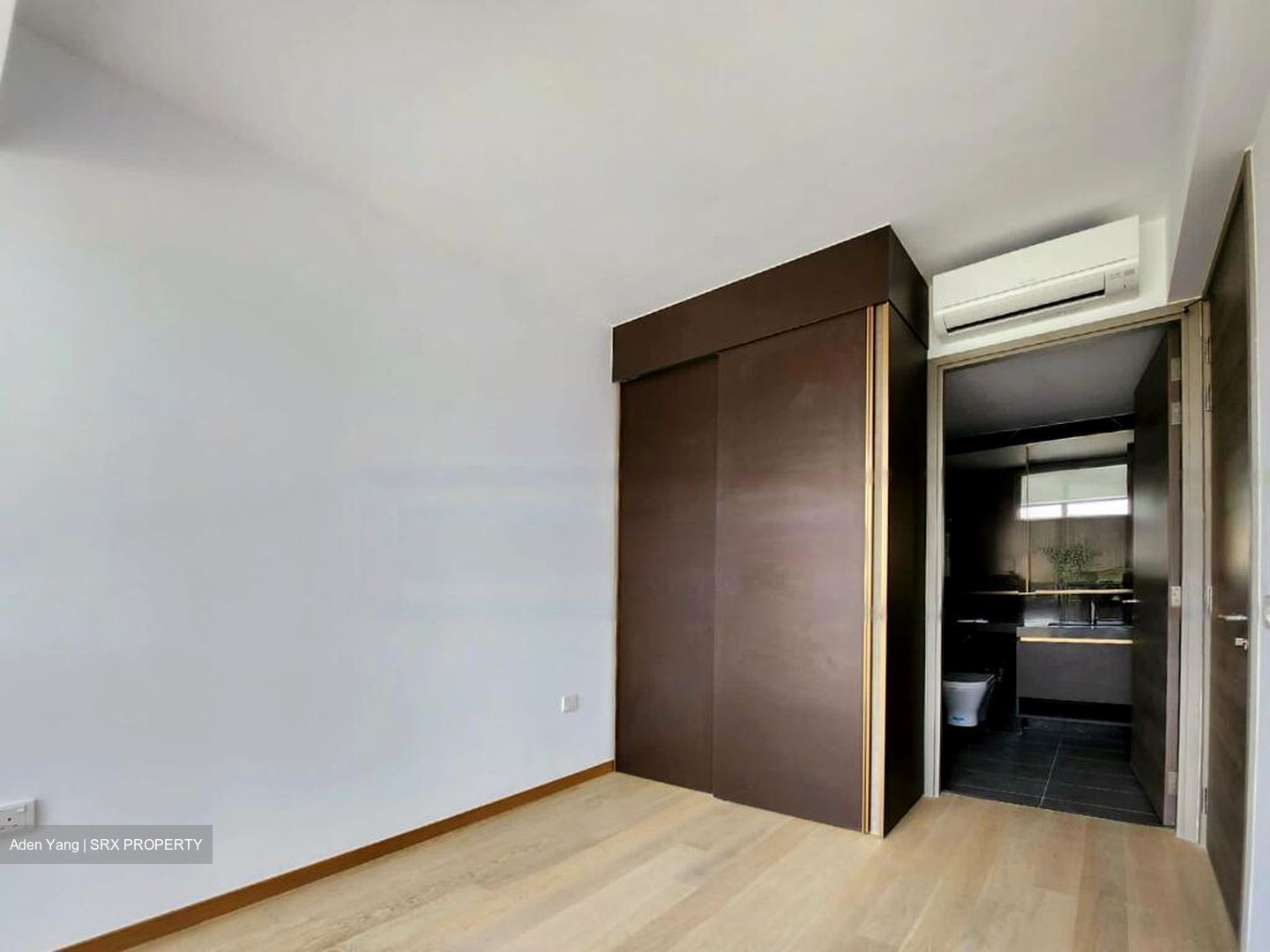 The Florence Residences (D19), Apartment #464475981